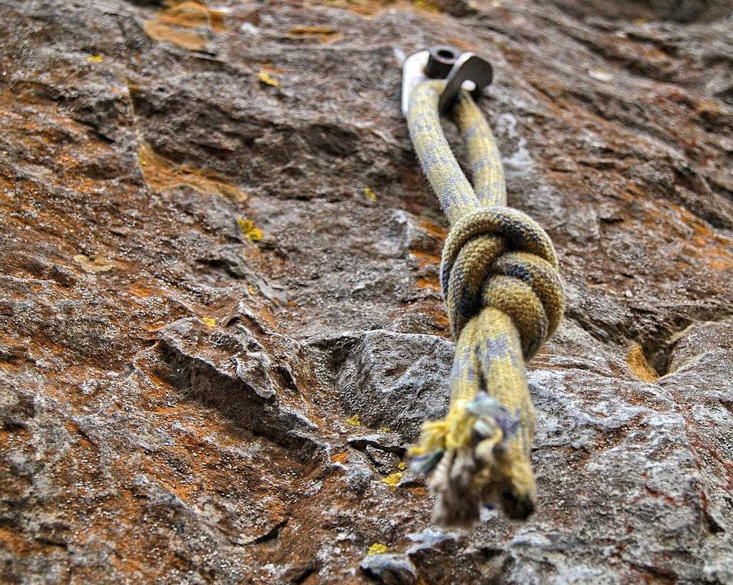 knotted frayed climbing rope