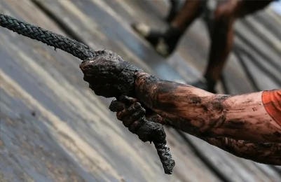 Obstacle course race